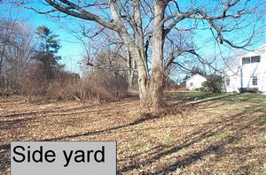 gal/House Tour - Joseph Button House ca 1805/tn_DCP_1578.jpg
